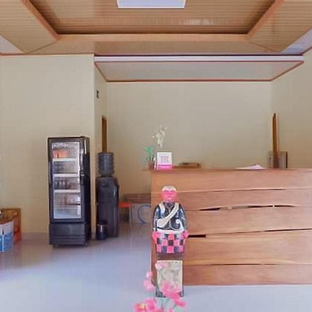 Hotel Reddoorz Syariah Near Tugu Lampu Gentur Cianjur Esterno foto