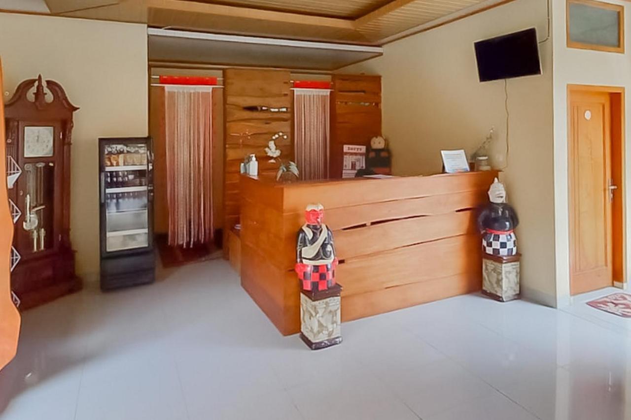 Hotel Reddoorz Syariah Near Tugu Lampu Gentur Cianjur Esterno foto