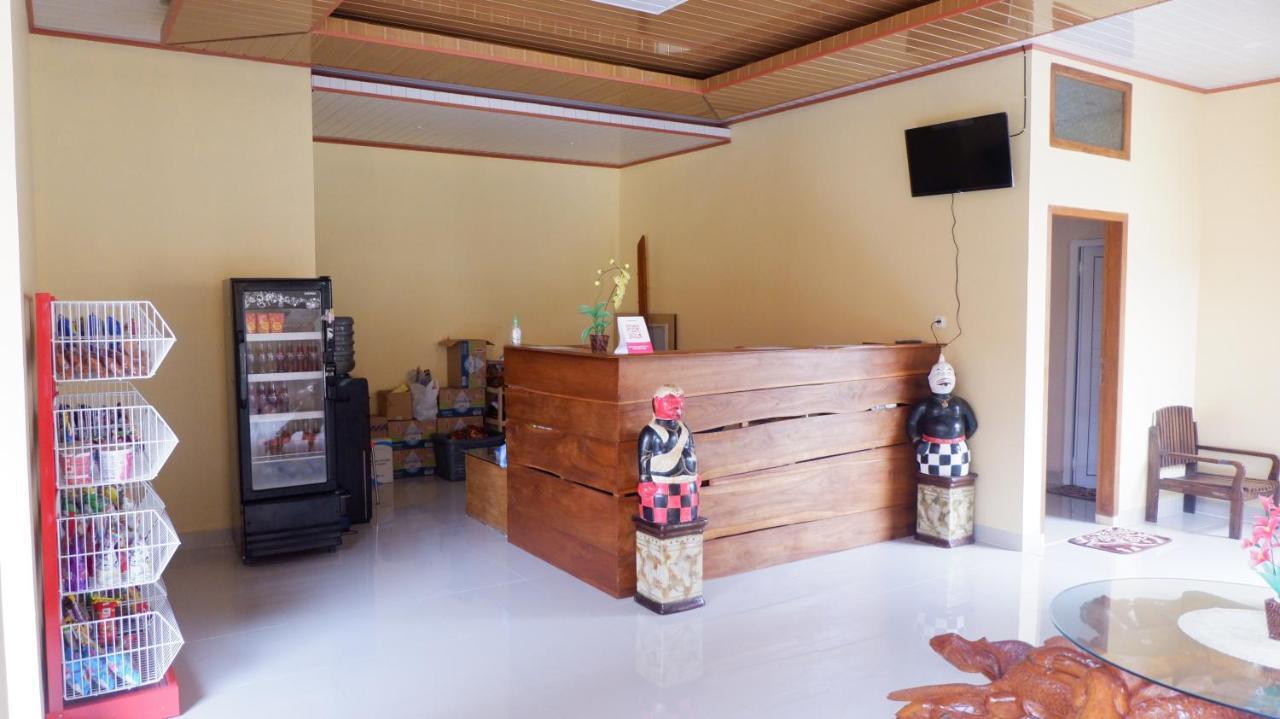 Hotel Reddoorz Syariah Near Tugu Lampu Gentur Cianjur Esterno foto